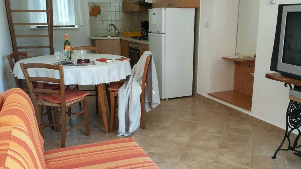 Apartment Vedran - Brsec Old Town מראה חיצוני תמונה
